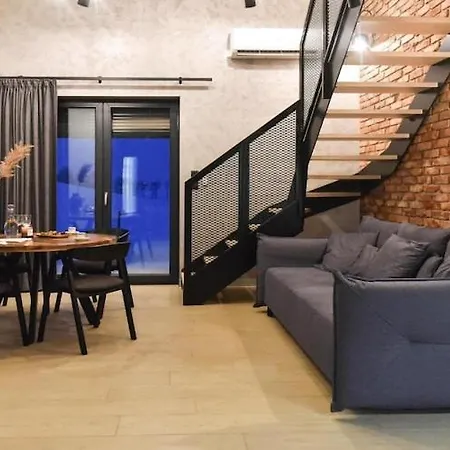Home, Bedroom With Bathtub, Jacuzzi Kościerzyna