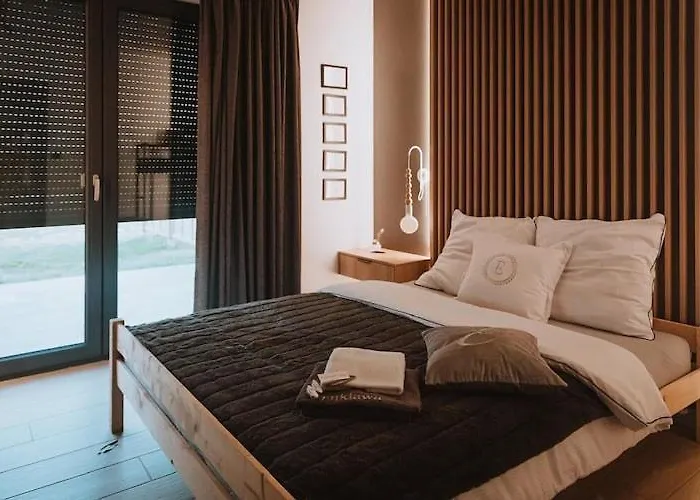 Home, Bedroom With Bathtub, Jacuzzi Kościerzyna