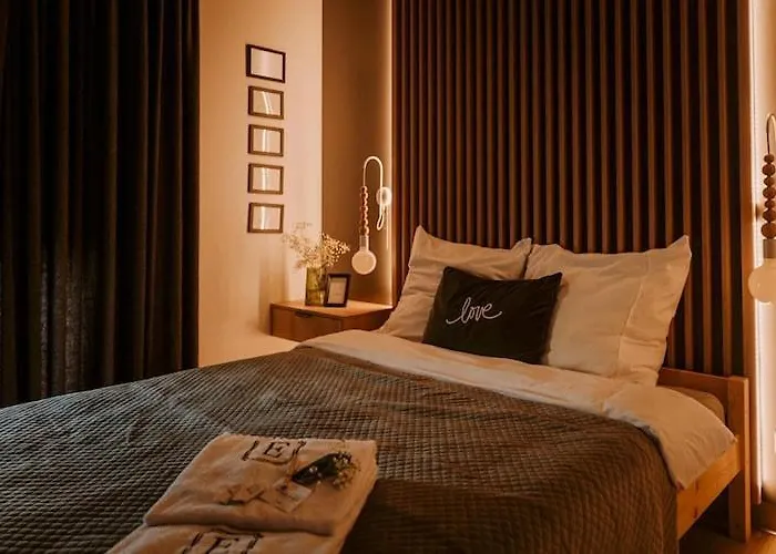 Semesterbostad Home, Bedroom With Bathtub, Jacuzzi