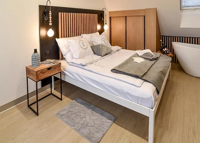 Home, Bedroom With Bathtub, Jacuzzi * Kościerzyna